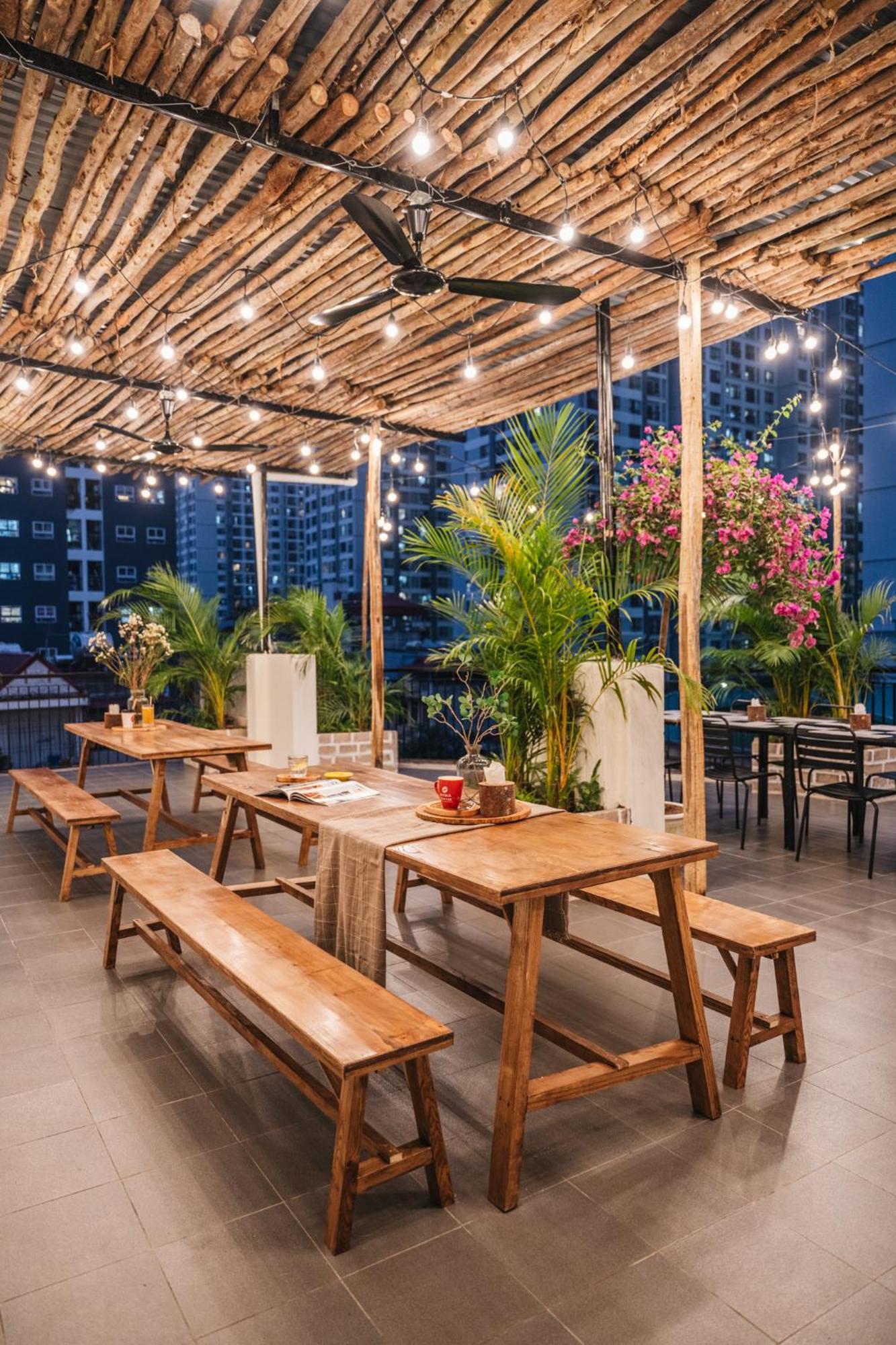 Palm Angels Residences-big Group With Rooftop Pool-free Laundry Căn hộ Hà Nội