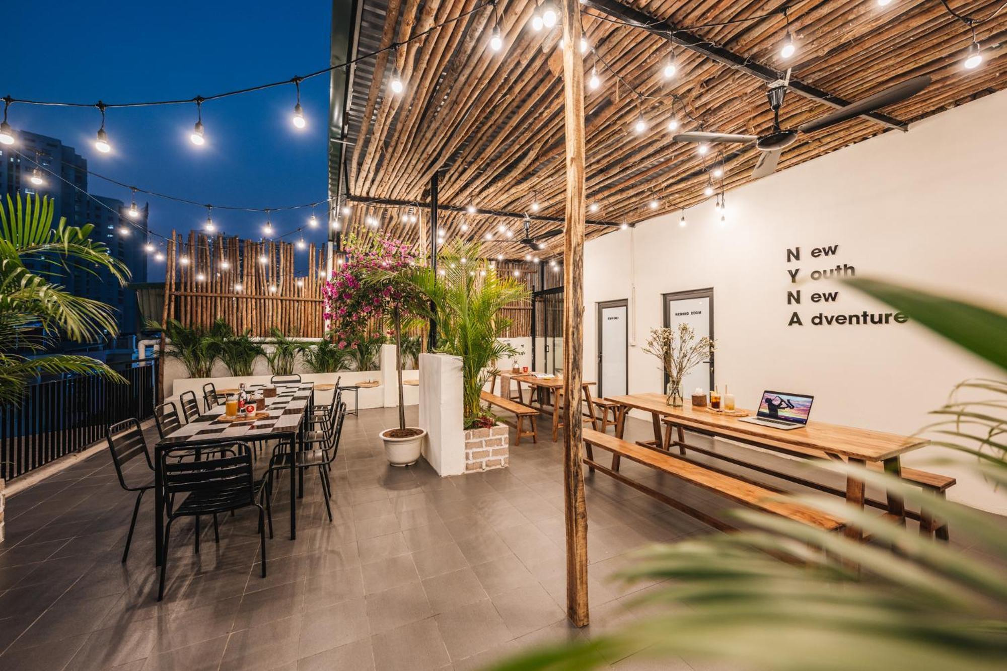 Palm Angels Residences-big Group With Rooftop Pool-free Laundry * Hà Nội