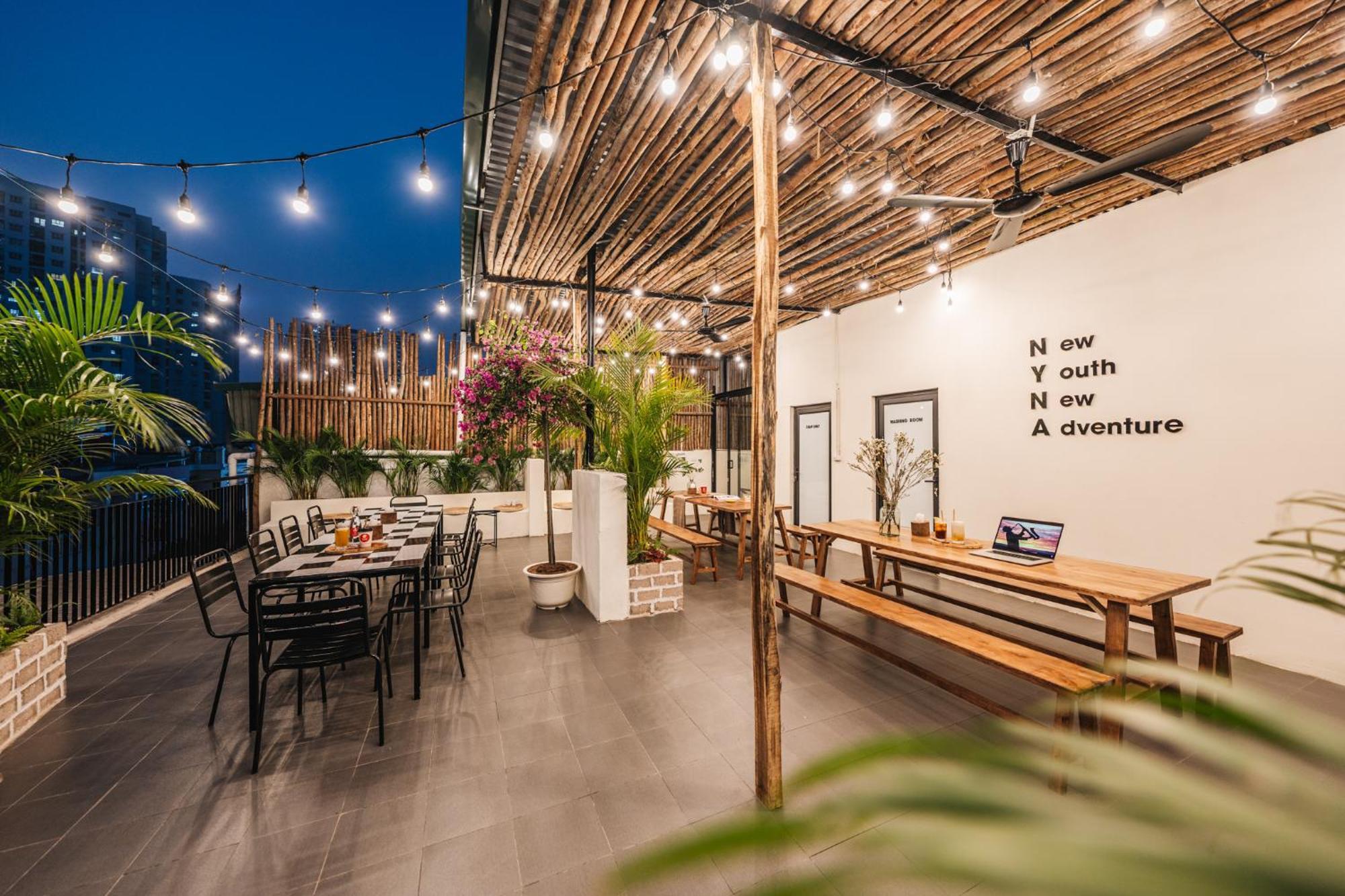 Palm Angels Residences-big Group With Rooftop Pool-free Laundry Căn hộ Hà Nội