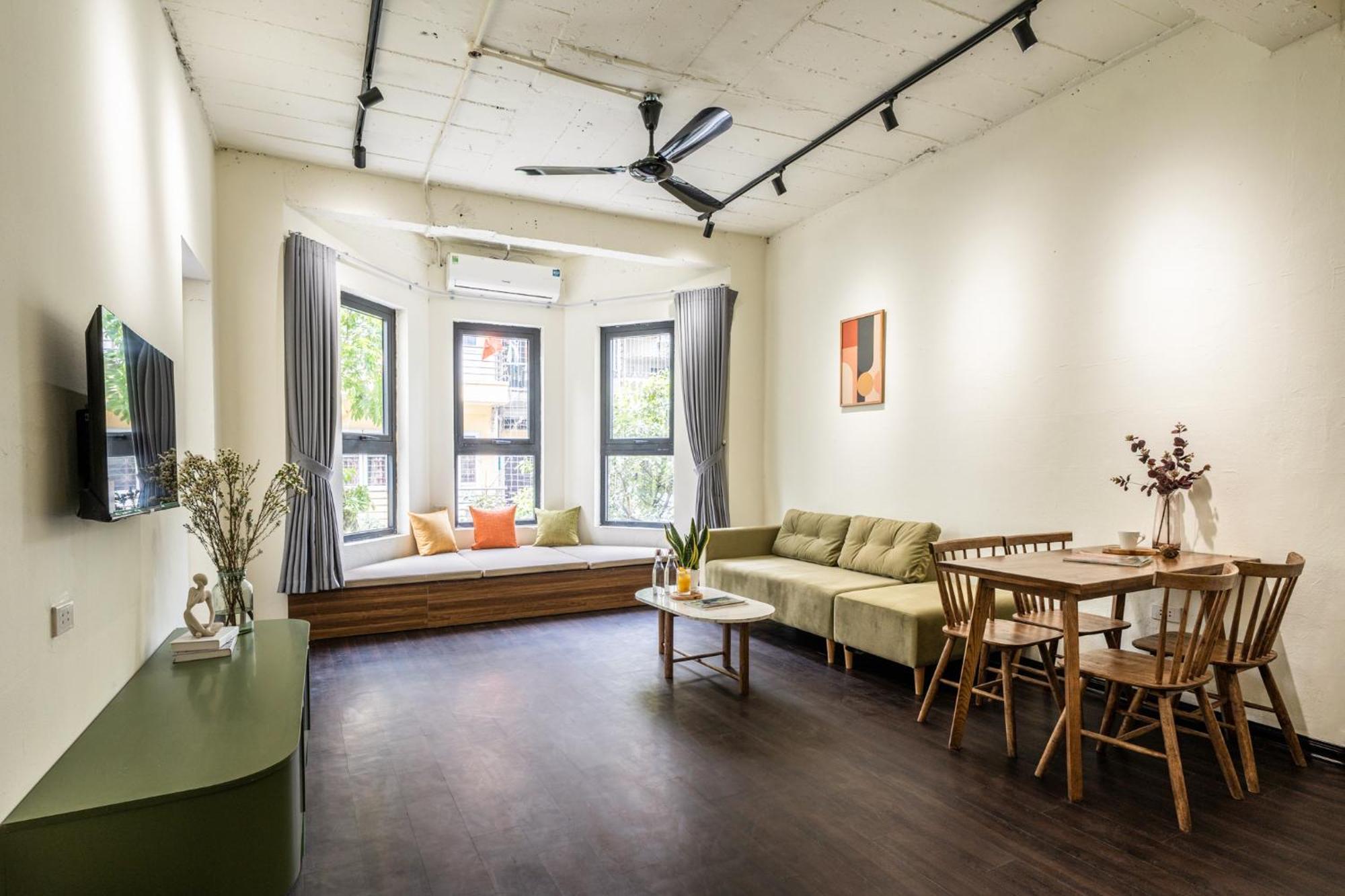 Palm Angels Residences-big Group With Rooftop Pool-free Laundry